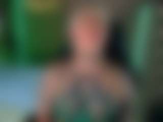 amyhouse's Live Sex Cam Show