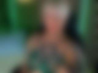 amyhouse's Live Sex Cam Show