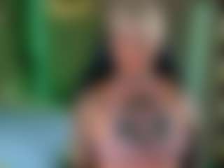 amyhouse's Live Sex Cam Show