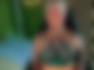 Live cam show with amyhouse - Bbc on AdultVida.com