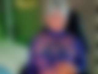 amyhouse's Live Sex Cam Show