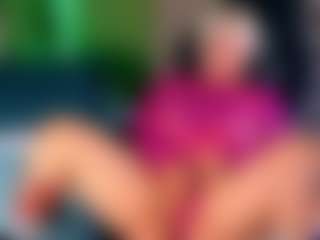 Live cam show with amyhouse - Mature on Camversity