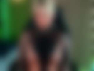 Live cam show with amyhouse - Blonde Hair on CSO-WL