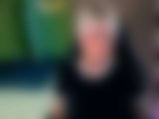 amyhouse's Live Sex Cam Show