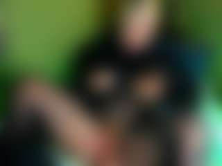 amyhouse's Live Sex Cam Show