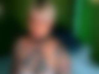 amyhouse's Live Sex Cam Show