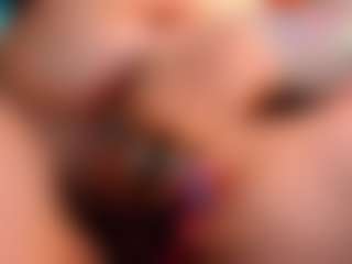 amyhouse's Live Sex Cam Show