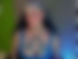 amyhouse MILF webcam performer live streaming