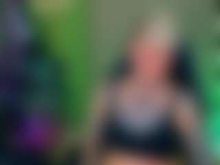 Live cam show with amyhouse - Bdsm MILF on Porn Luv