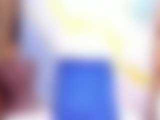 Live cam show with carollsweet - Glasses on SquirtSoMuch