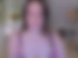 Live cam show with lattea - Blue Eyes on friskycurves.com