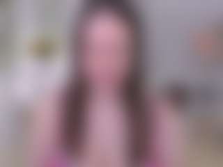 Live cam show with lattea - Facial on Free Soda