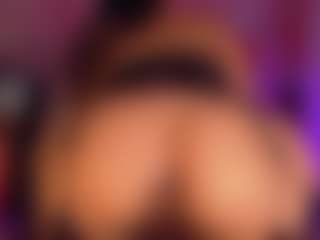 mollyyourslut's Live Sex Cam Show