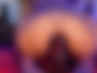 Live cam show with mollyyourslut - Fingering on Soda Cam
