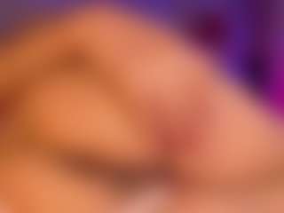 mollyyourslut's Live Sex Cam Show