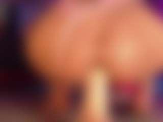 mollyyourslut's Live Sex Cam Show