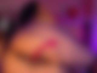 mollyyourslut's Live Sex Cam Show