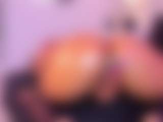 Claire Miller's Live Sex Cam Show