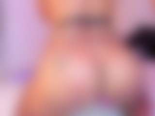 Claire Miller's Live Sex Cam Show