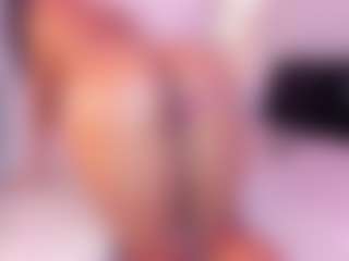Claire Miller's Live Sex Cam Show