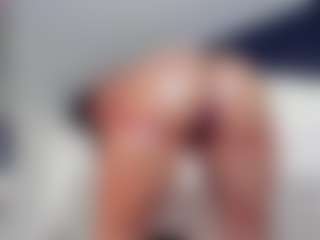 Claire Miller's Live Sex Cam Show