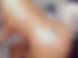 Claire Miller's Live Sex Cam Show