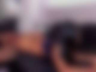 Live cam show with Claire Miller - Colombian on chickslive.net | colombia