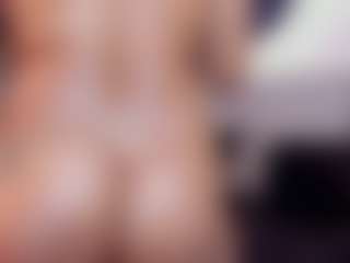 Claire Miller's Live Sex Cam Show