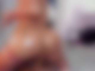 Claire Miller's Live Sex Cam Show
