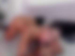 Claire Miller's Live Sex Cam Show