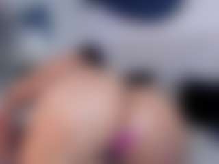 Live cam show with Claire Miller - Drinking on dropp.cam