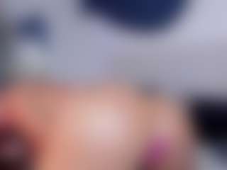 Live cam show with Claire Miller - Foot Fetish on Stripli.com