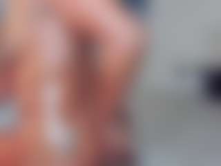 Claire Miller's Live Sex Cam Show