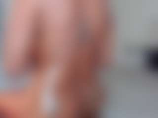 Live cam show with Claire Miller - Foot Fetish Latina on madthumbs | colombia