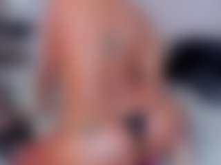 Live cam show with Claire Miller - Latina Toys on Camming Site | colombia
