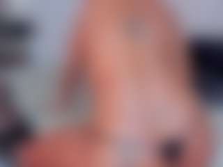 Live cam show with Claire Miller - HD on Mixed Magazine Live