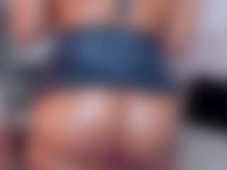 Claire Miller's Live Sex Cam Show