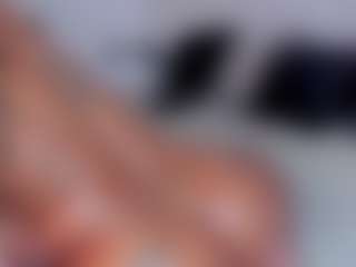 Claire Miller's Live Sex Cam Show