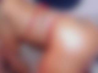Claire Miller's Live Sex Cam Show