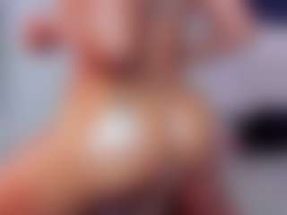 Claire Miller's Live Sex Cam Show