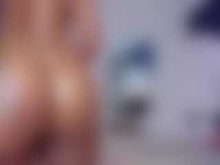 Claire Miller's Live Sex Cam Show