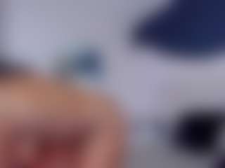 Live cam show with Claire Miller - Public Latina on https://playwithruby.com | colombia