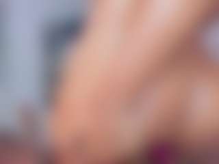 Claire Miller MILF webcam performer live streaming