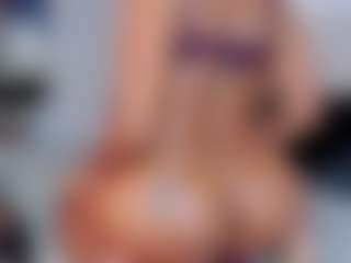 Show de cam en vivo con Claire Miller - Tease en Camsoda