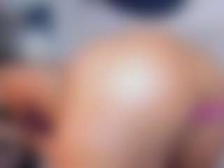 Claire Miller's Live Sex Cam Show
