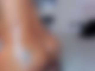 Claire Miller's Live Sex Cam Show