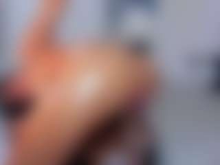 Claire Miller's Live Sex Cam Show