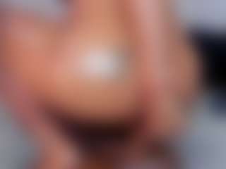 Claire Miller's Live Sex Cam Show