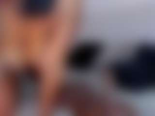 Claire Miller's Live Sex Cam Show