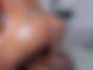 Claire Miller's Live Sex Cam Show